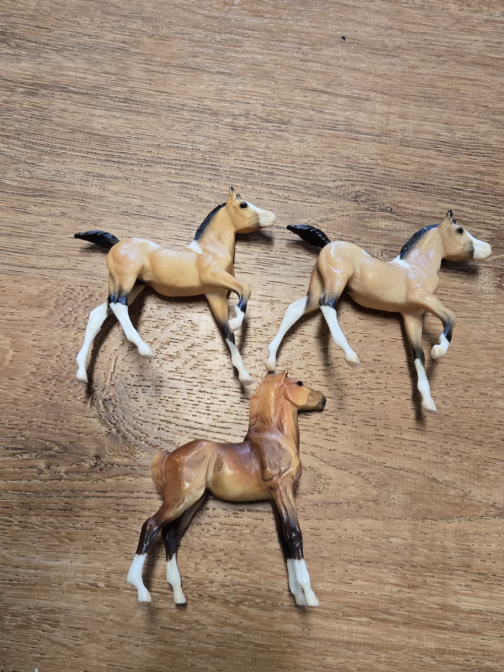 Breyer Tan Horse Foal  Figurine Toy Lot Of 3 Spirit Kiger Mustang Mon'sho